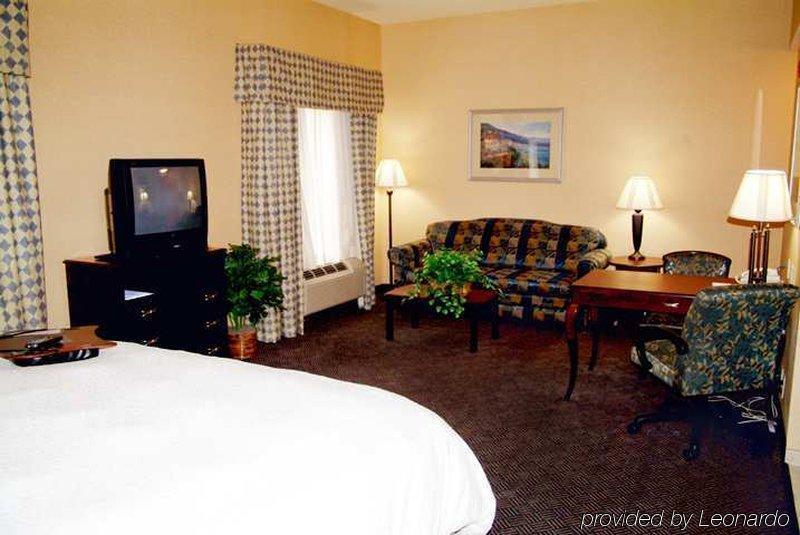 Hampton Inn & Suites Nacogdoches Pokoj fotografie